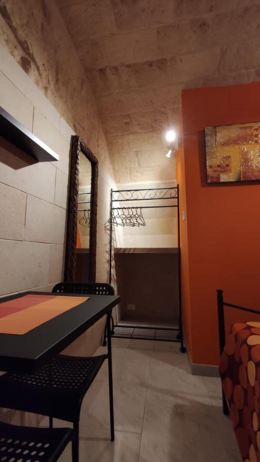 Al Fly Bed & Breakfast Monopoli Eksteriør bilde