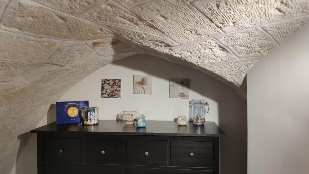 Al Fly Bed & Breakfast Monopoli Eksteriør bilde