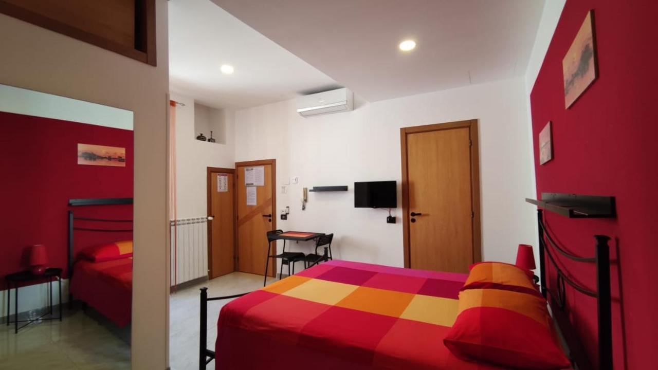 Al Fly Bed & Breakfast Monopoli Eksteriør bilde